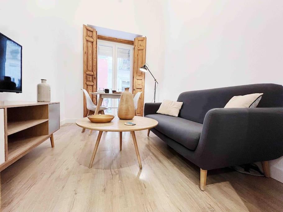 Apartmán Apartamento Privado De Diseno En Pleno Centro - Atocha Madrid Exteriér fotografie